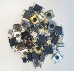 Tastini Elettronici per Telecomandi Auto